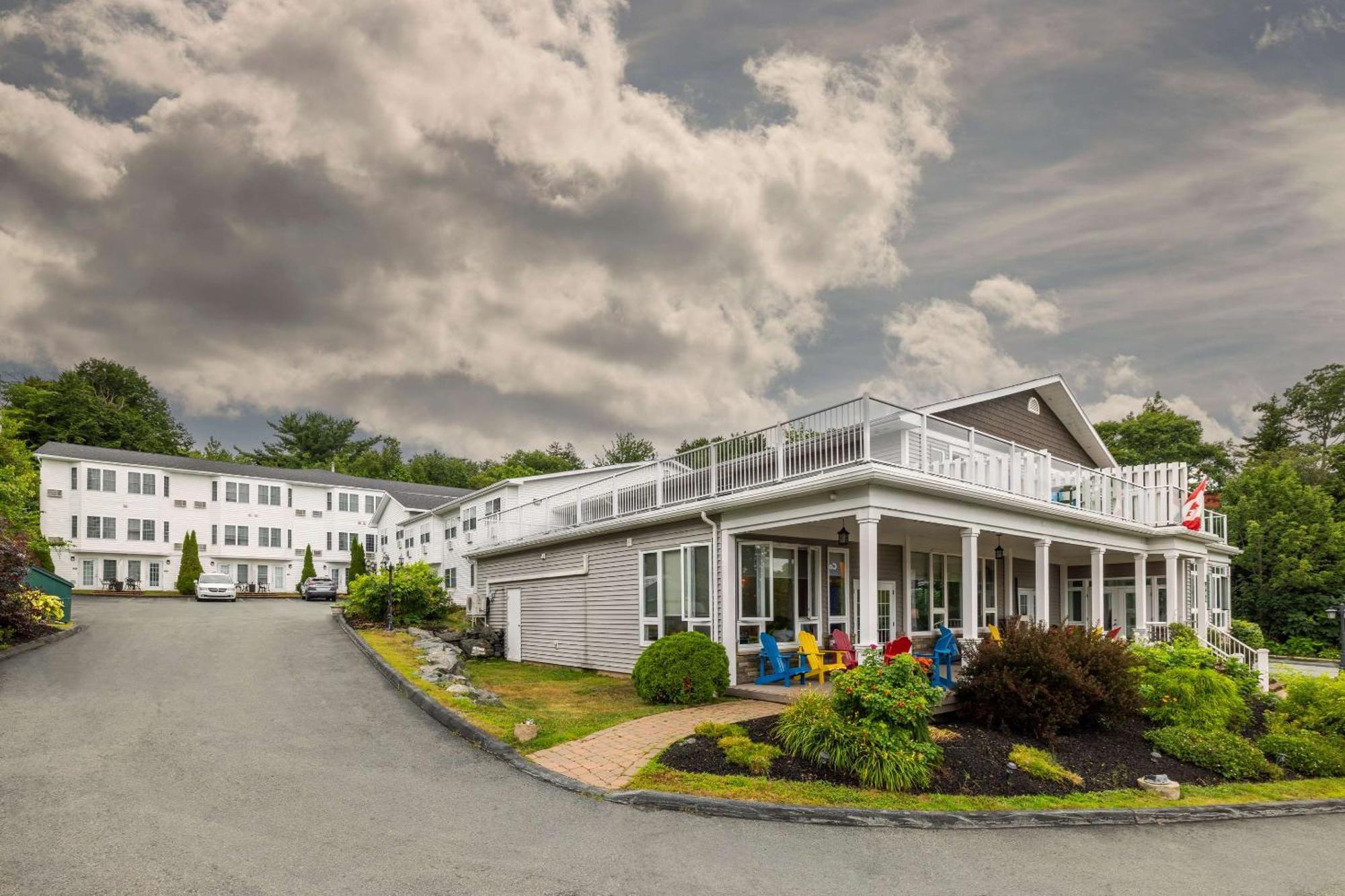 Comfort Inn Halifax Exteriör bild