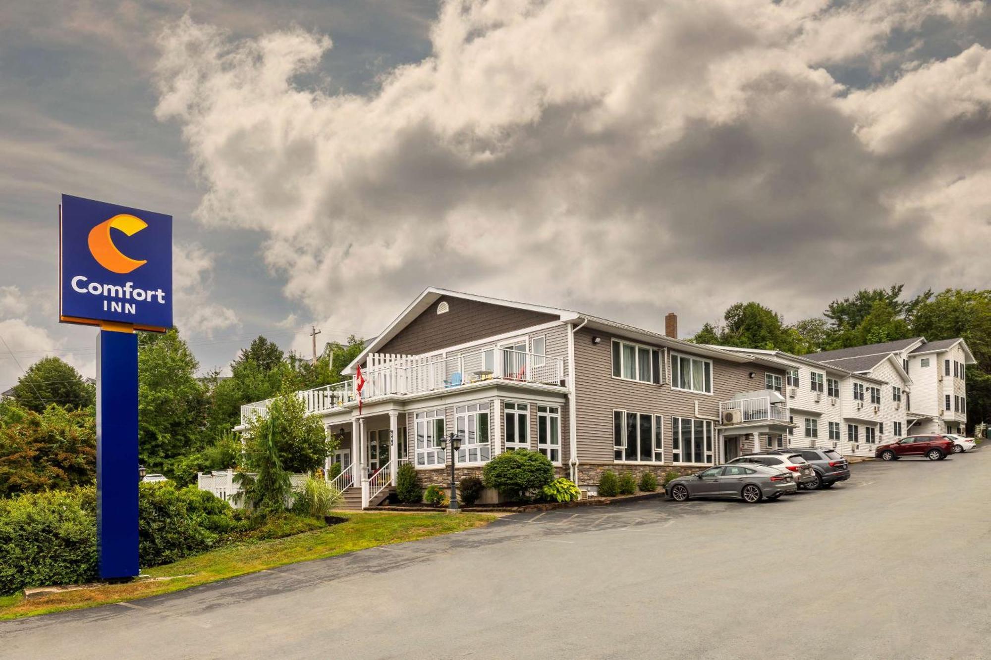 Comfort Inn Halifax Exteriör bild